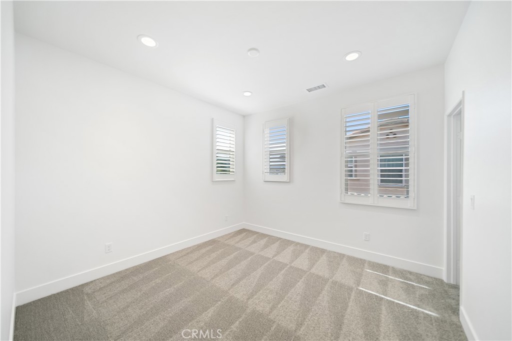 45325 Via Vela Temecula, CA 92592 - Photo 30 of 60