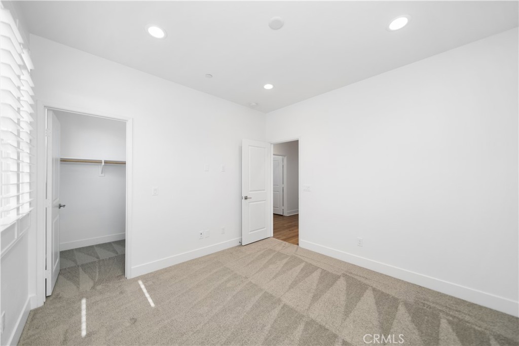 45325 Via Vela Temecula, CA 92592 - Photo 31 of 60