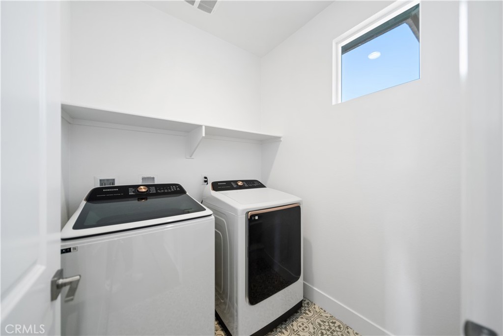 45325 Via Vela Temecula, CA 92592 - Photo 33 of 60