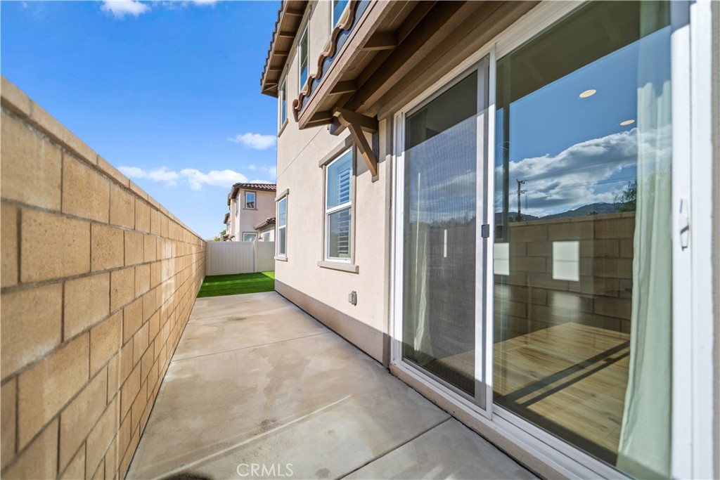 45325 Via Vela Temecula, CA 92592 - Photo 42 of 60