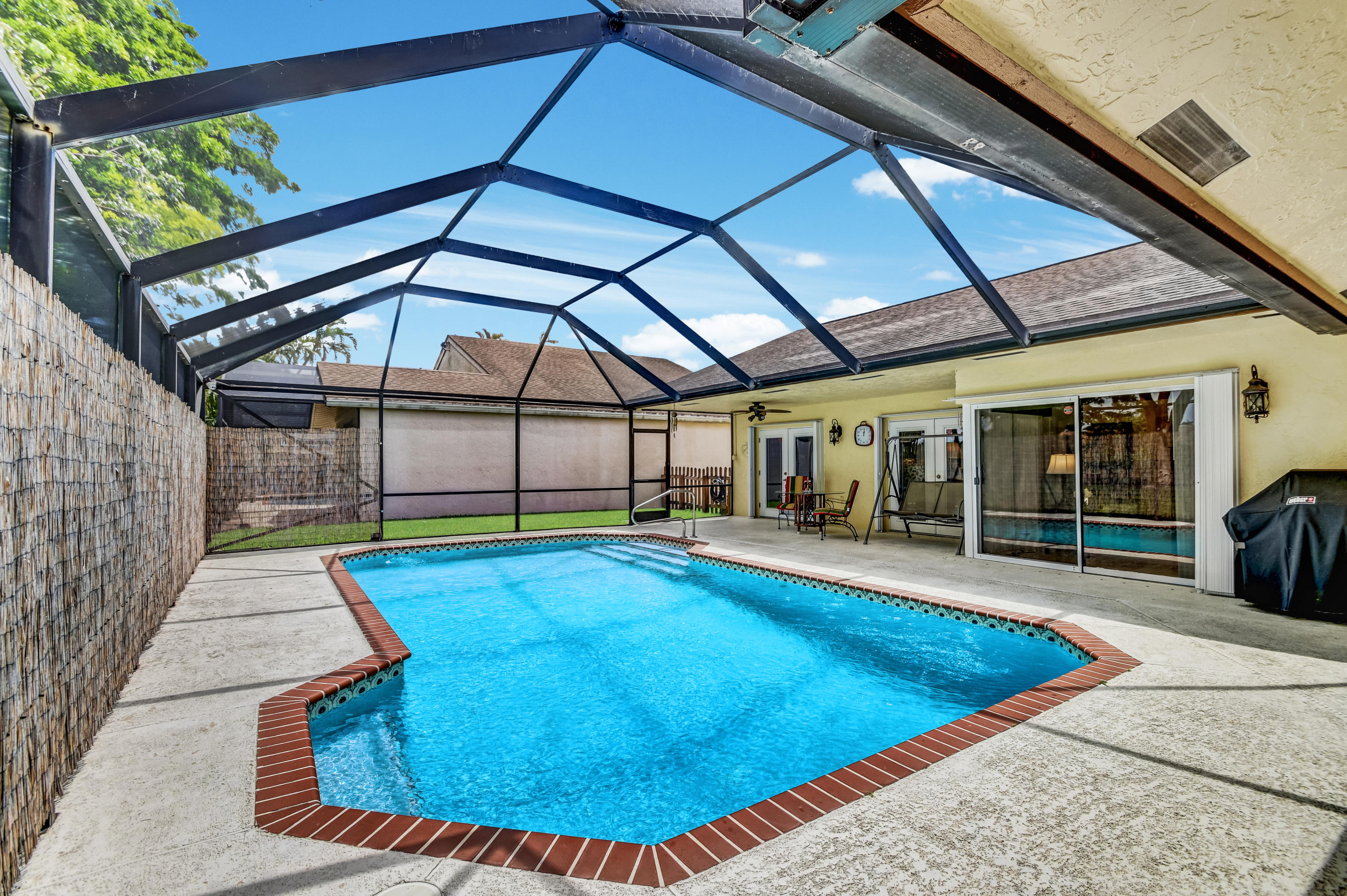 21314 Summertrace Circle Boca Raton, FL 33428 - Photo 30 of 37 Pool