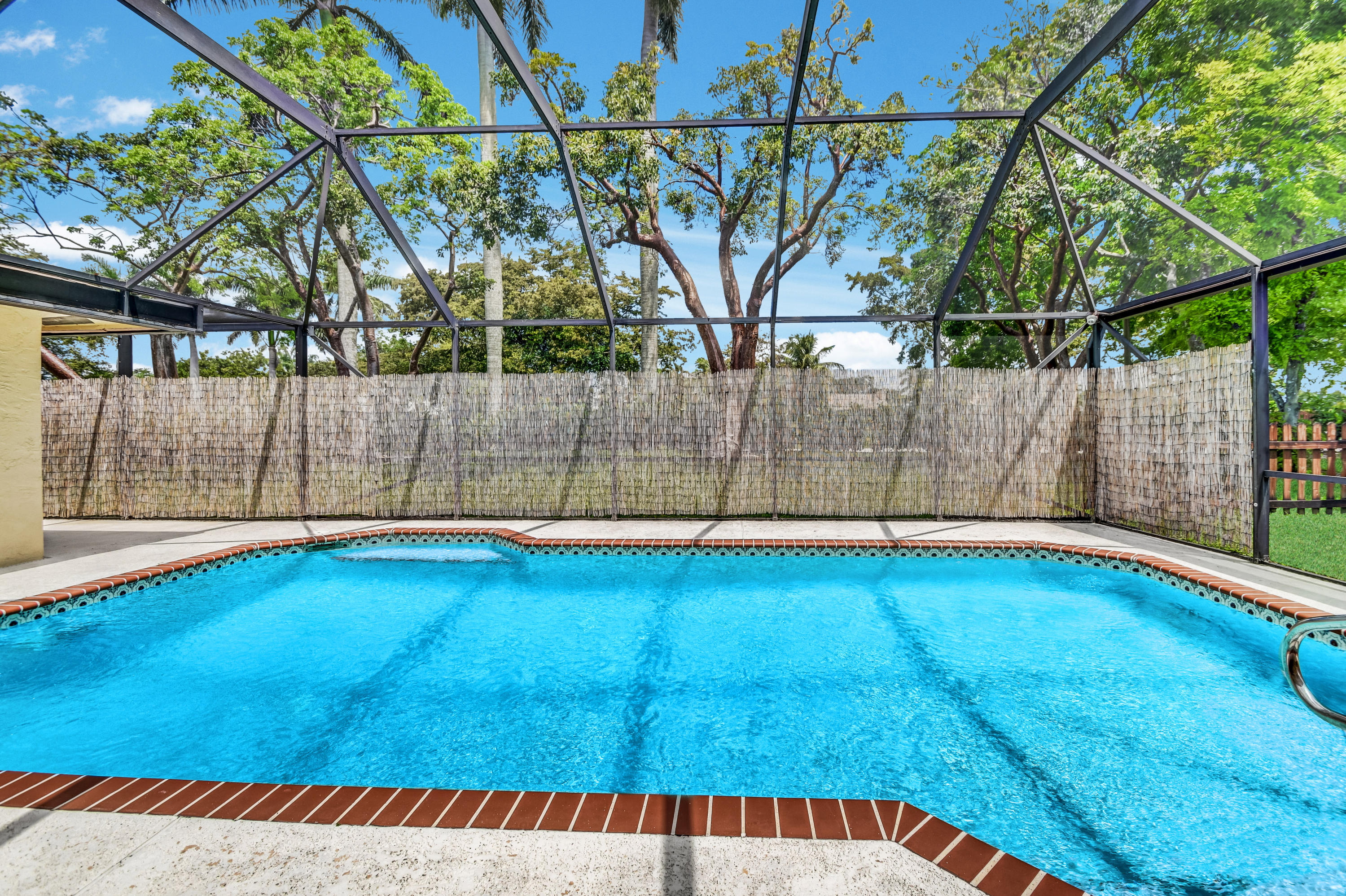 21314 Summertrace Circle Boca Raton, FL 33428 - Photo 32 of 37 Pool