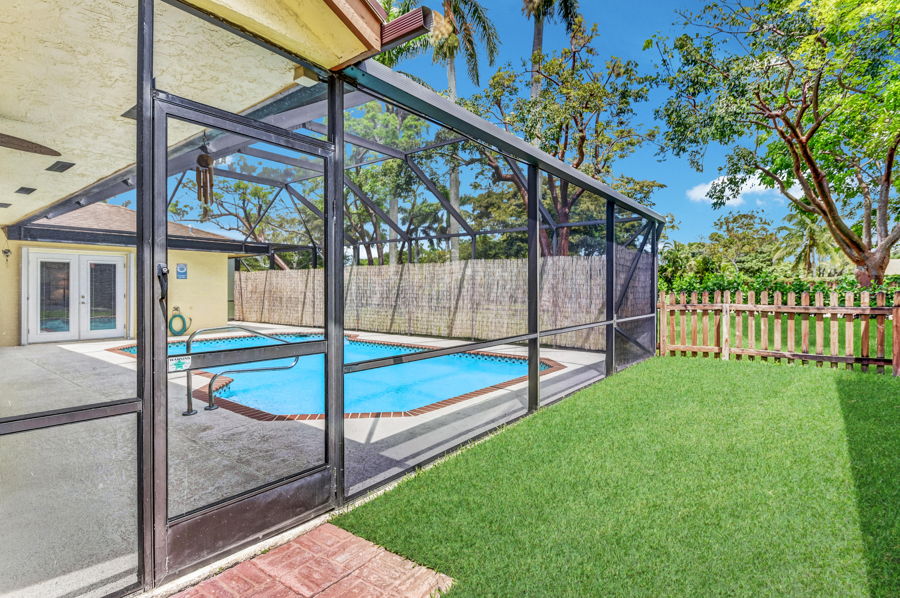 21314 Summertrace Circle Boca Raton, FL 33428 - Photo 35 of 37 Pool
