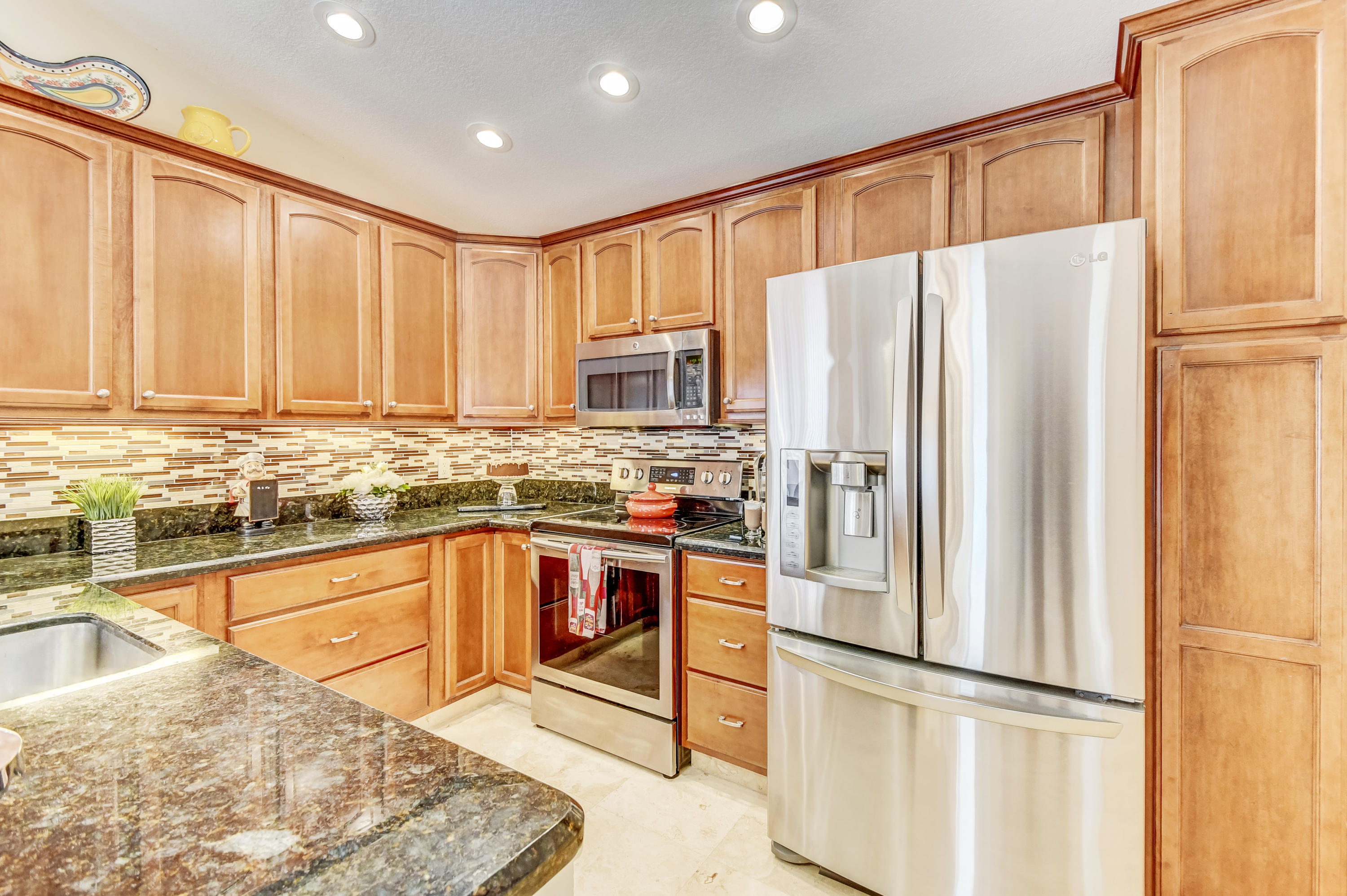 21314 Summertrace Circle Boca Raton, FL 33428 - Photo 10 of 37 DSC_6325_6_7_8_9