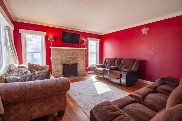 $156,000 | 705 Marshall Avenue, Henning, MN 56551