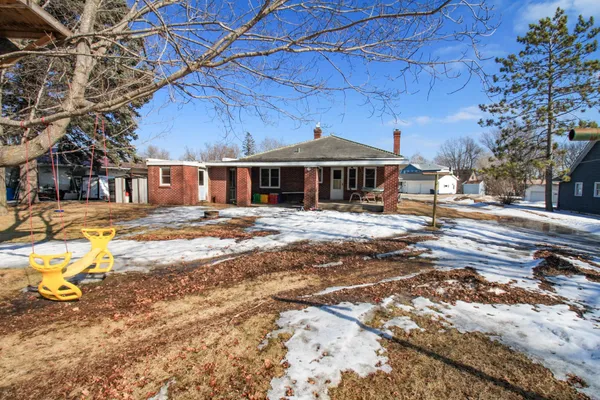 $156,000 | 705 Marshall Avenue, Henning, MN 56551