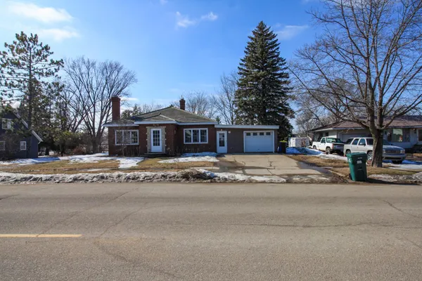 $156,000 | 705 Marshall Avenue, Henning, MN 56551