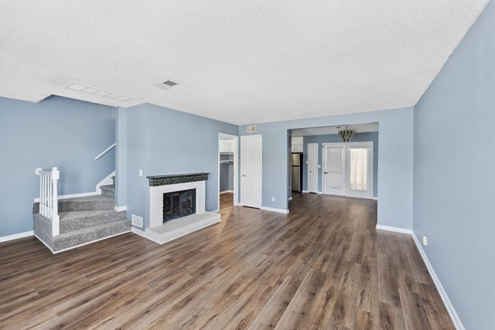 1016 Old Holcomb Bridge Road Roswell, GA 30076 - Photo 4 of 17