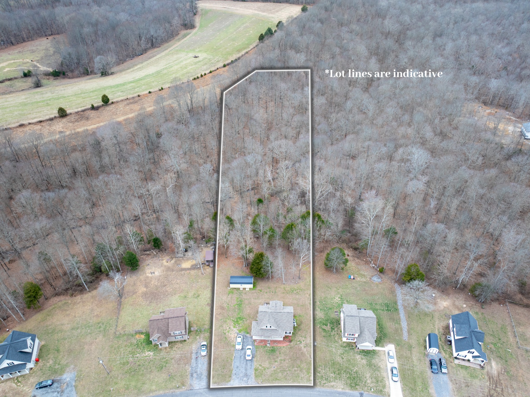 828 Kirbytown Road Lafayette, TN 37083 - Photo 27 of 30 a bathroom with a shower