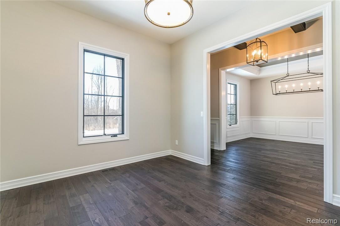 1838 Traceky Drive Rochester, MI 48306 - Photo 9 of 24 008-5227017-medium.jpg