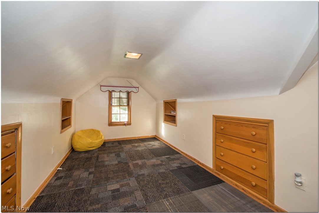 4197 Stilmore Road Cleveland, OH 44121 - Photo 26 of 35