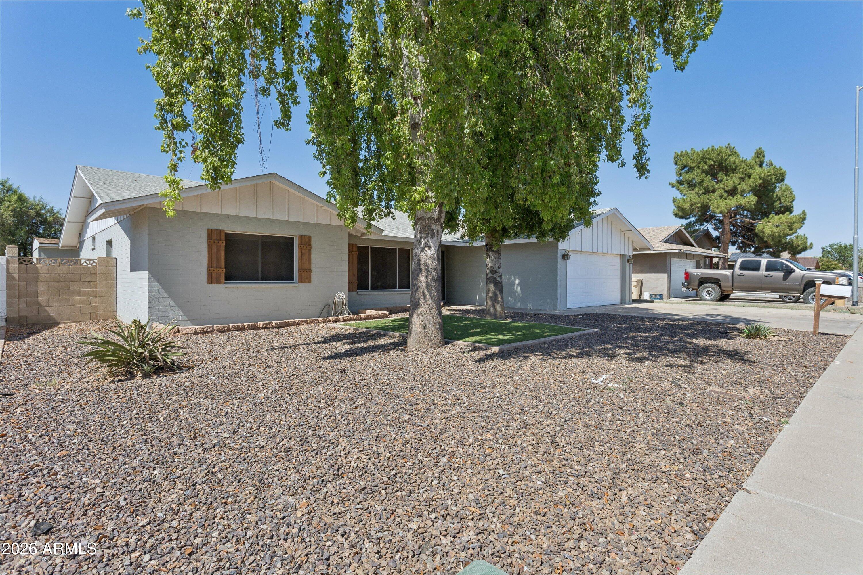 5214 West Redfield Road Glendale, AZ 85306 - Photo 3 of 42