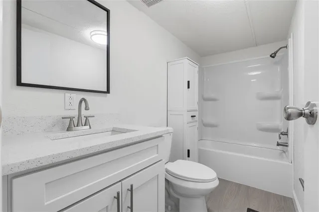 $279,900 | 14621 Dilbeck Drive, Spring Hill, FL 34610