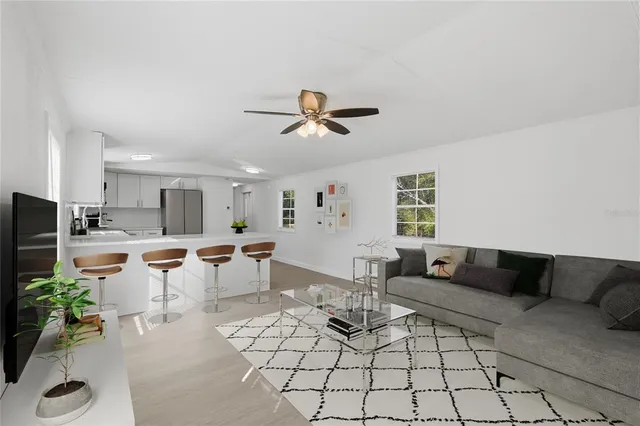 $279,900 | 14621 Dilbeck Drive, Spring Hill, FL 34610