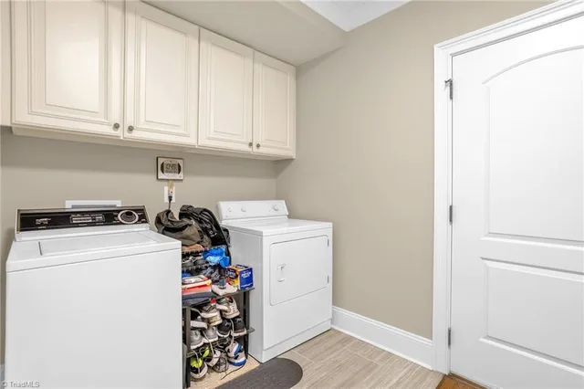 $487,700 | 1441 Cawdor Lane, Kernersville, NC 27284