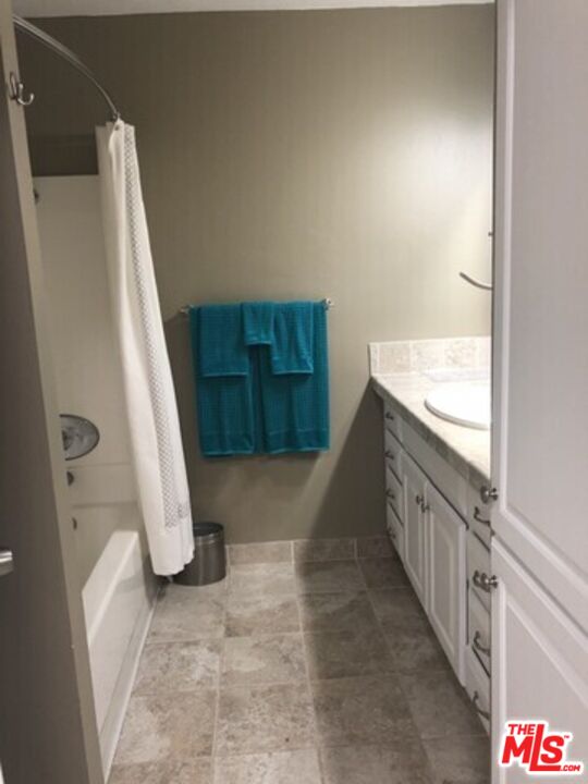 23901 Civic Center Way, Unit 127 Malibu, CA 90265 - Photo 17 of 22