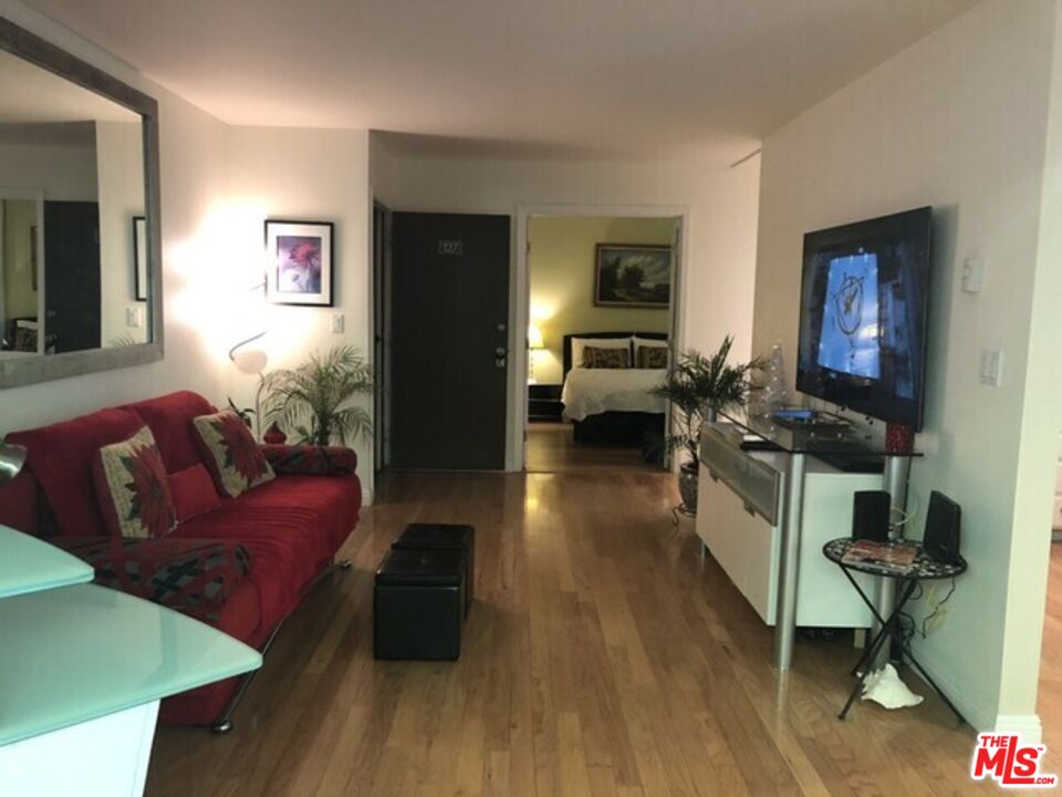 23901 Civic Center Way, Unit 127 Malibu, CA 90265 - Photo 3 of 22