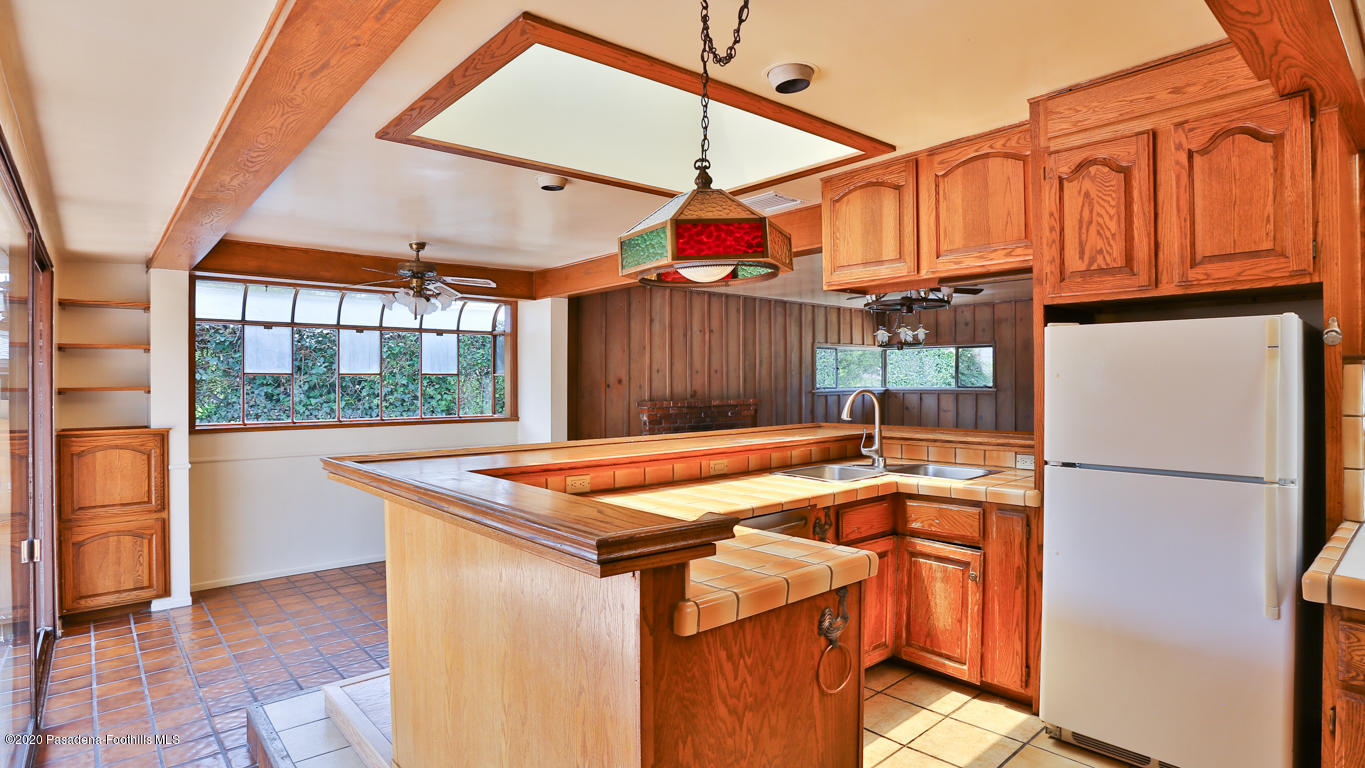 8258 East Ravendale Road San Gabriel, CA 91775 - Photo 15 of 46 14 - Ravendale (8258 E)