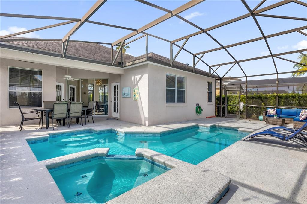 246 Montara Drive Davenport, FL 33897 - Photo 31 of 37 a view of a backyard with a patio