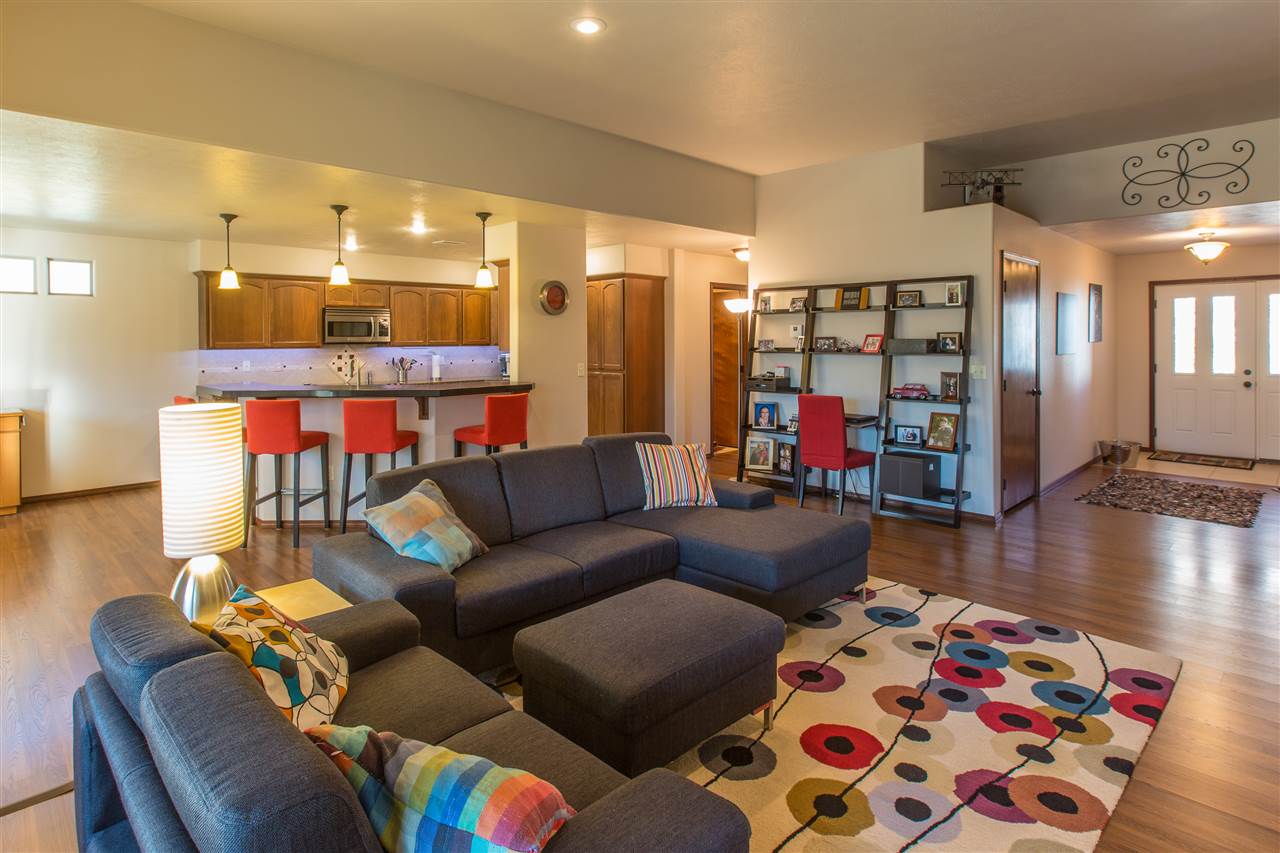 614 South Leta Road Spokane Valley, WA 99216 - Photo 7 of 20