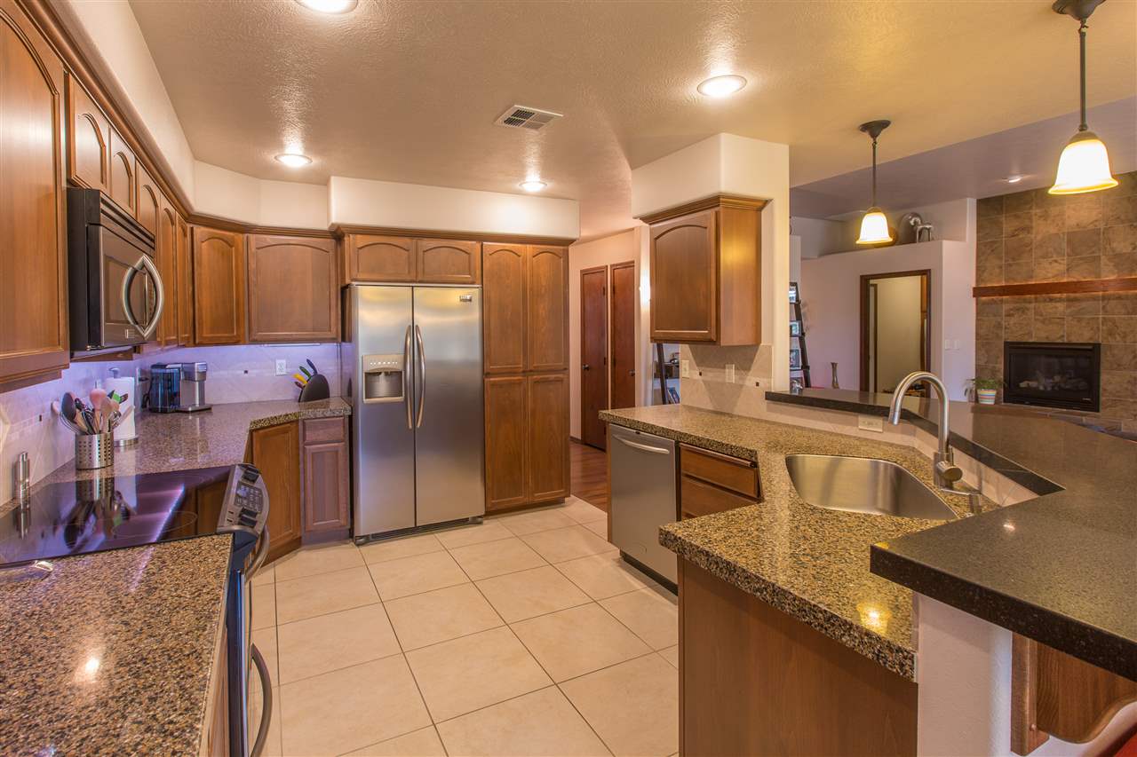 614 South Leta Road Spokane Valley, WA 99216 - Photo 10 of 20