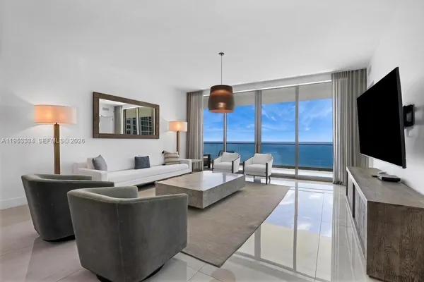 $24,500 | 18975 Collins Avenue, Unit 2101, Sunny Isles Beach, FL 33160
