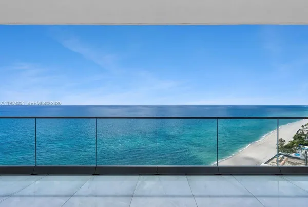 $24,500 | 18975 Collins Avenue, Unit 2101, Sunny Isles Beach, FL 33160
