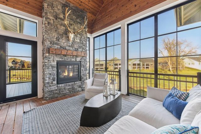 $1,700,000 | 24440 Brassie Circle, Shorewood, MN 55331