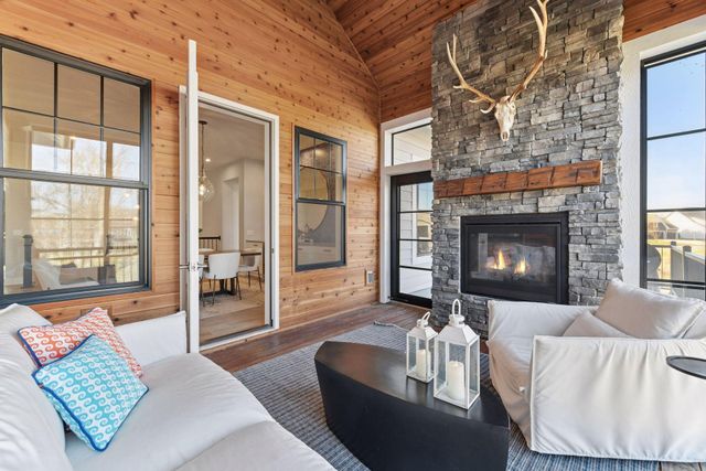 $1,700,000 | 24440 Brassie Circle, Shorewood, MN 55331