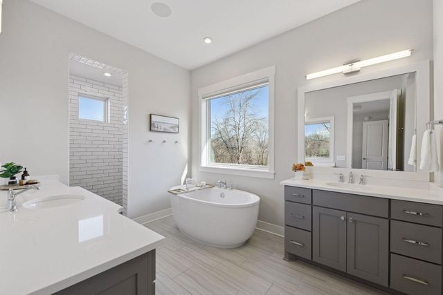 $1,700,000 | 24440 Brassie Circle, Shorewood, MN 55331