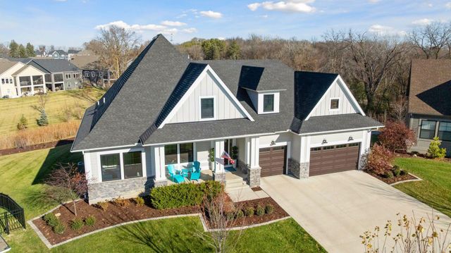 $1,700,000 | 24440 Brassie Circle, Shorewood, MN 55331