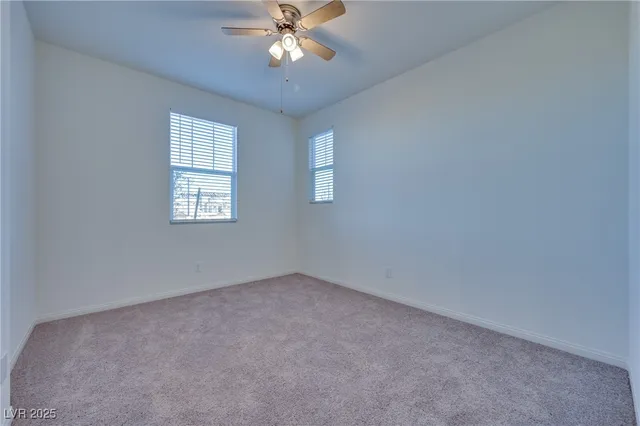 $2,450 | 2717 V. Napoli, Henderson, NV 89044