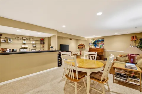 $515,000 | 15 Oak Creek Trail, Madison, WI 53717