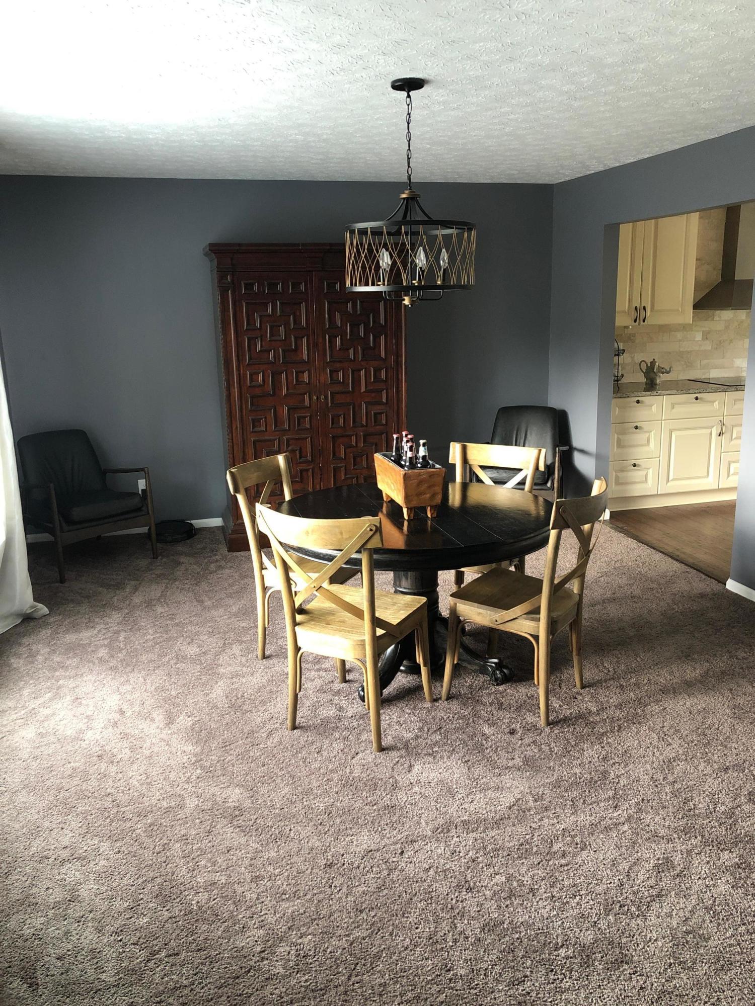 818 Riva Ridge Boulevard Columbus, OH 43230 - Photo 3 of 12