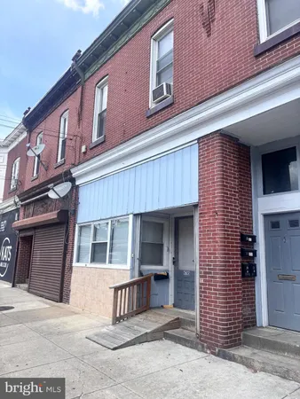 $950 | 4705 Longshore Avenue, Philadelphia, PA 19135
