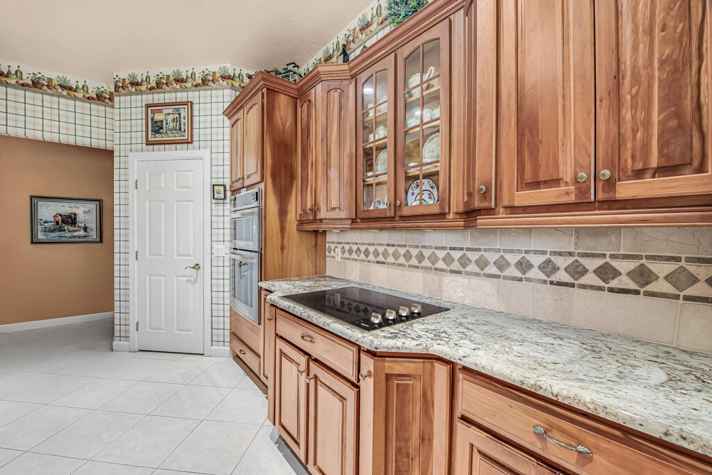 4393 Southwest Rivers End Way Palm City, FL 34990 - Photo 17 of 60 18