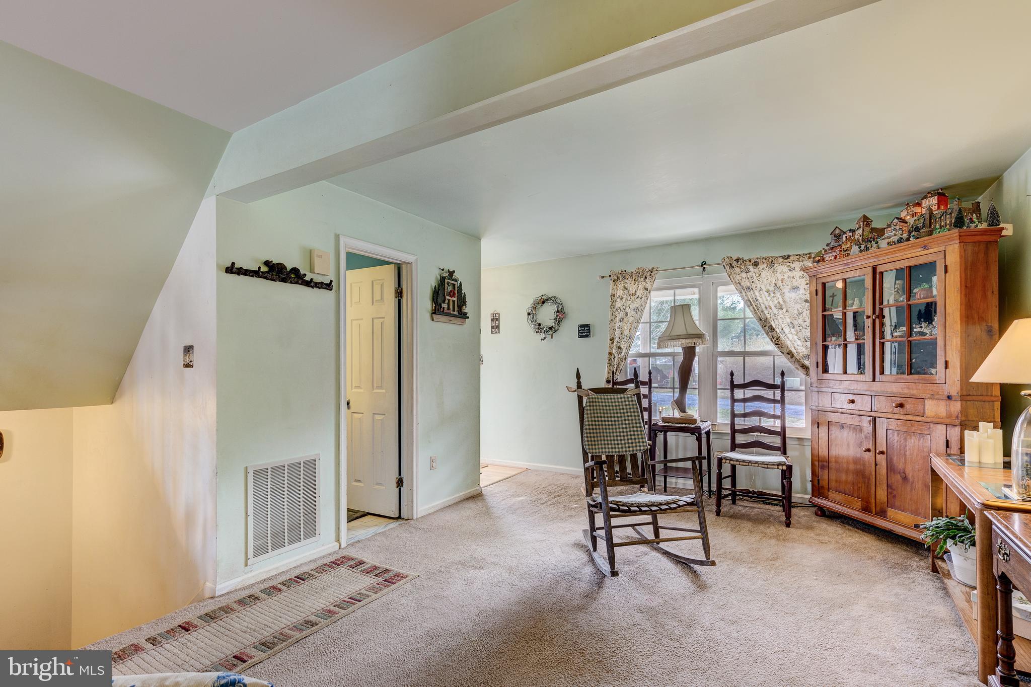 1798 Ridge Road Westminster, MD 21157 - Photo 26 of 65 LEFT SIDE UNIT LIVING ROOM