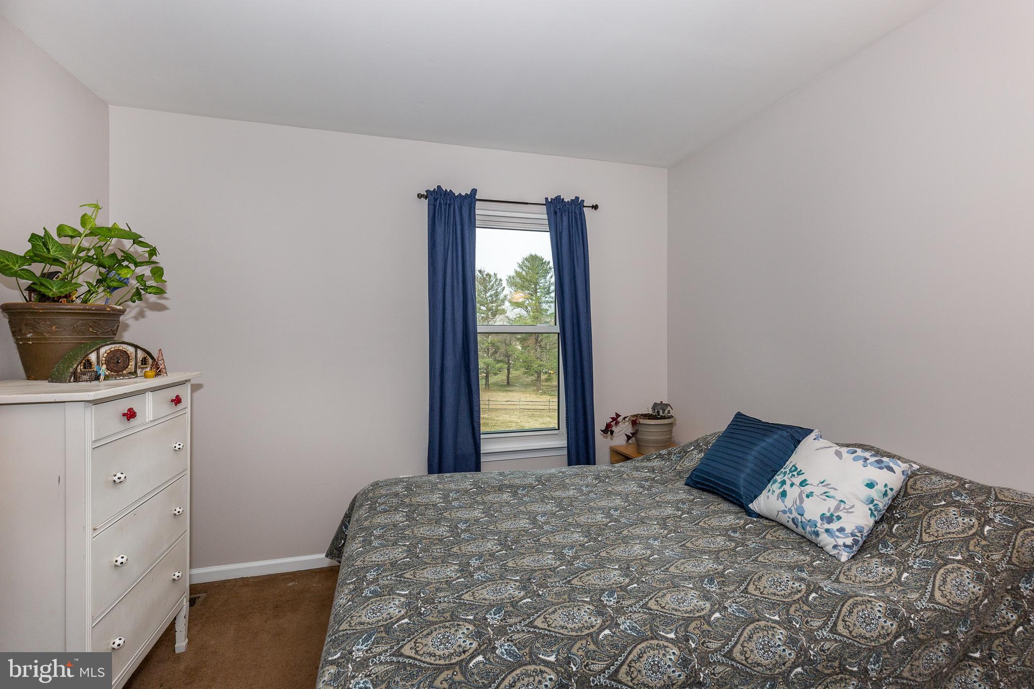 1798 Ridge Road Westminster, MD 21157 - Photo 37 of 65 LEFTSIDE UNIT BEDROOM