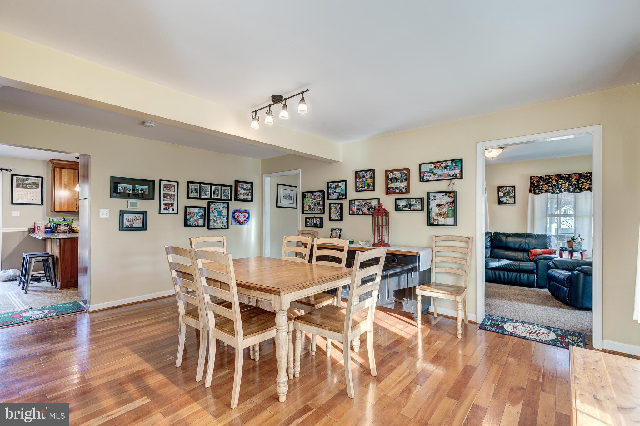 1798 Ridge Road Westminster, MD 21157 - Photo 47 of 65 RIGHT SIDE DINING ROOM