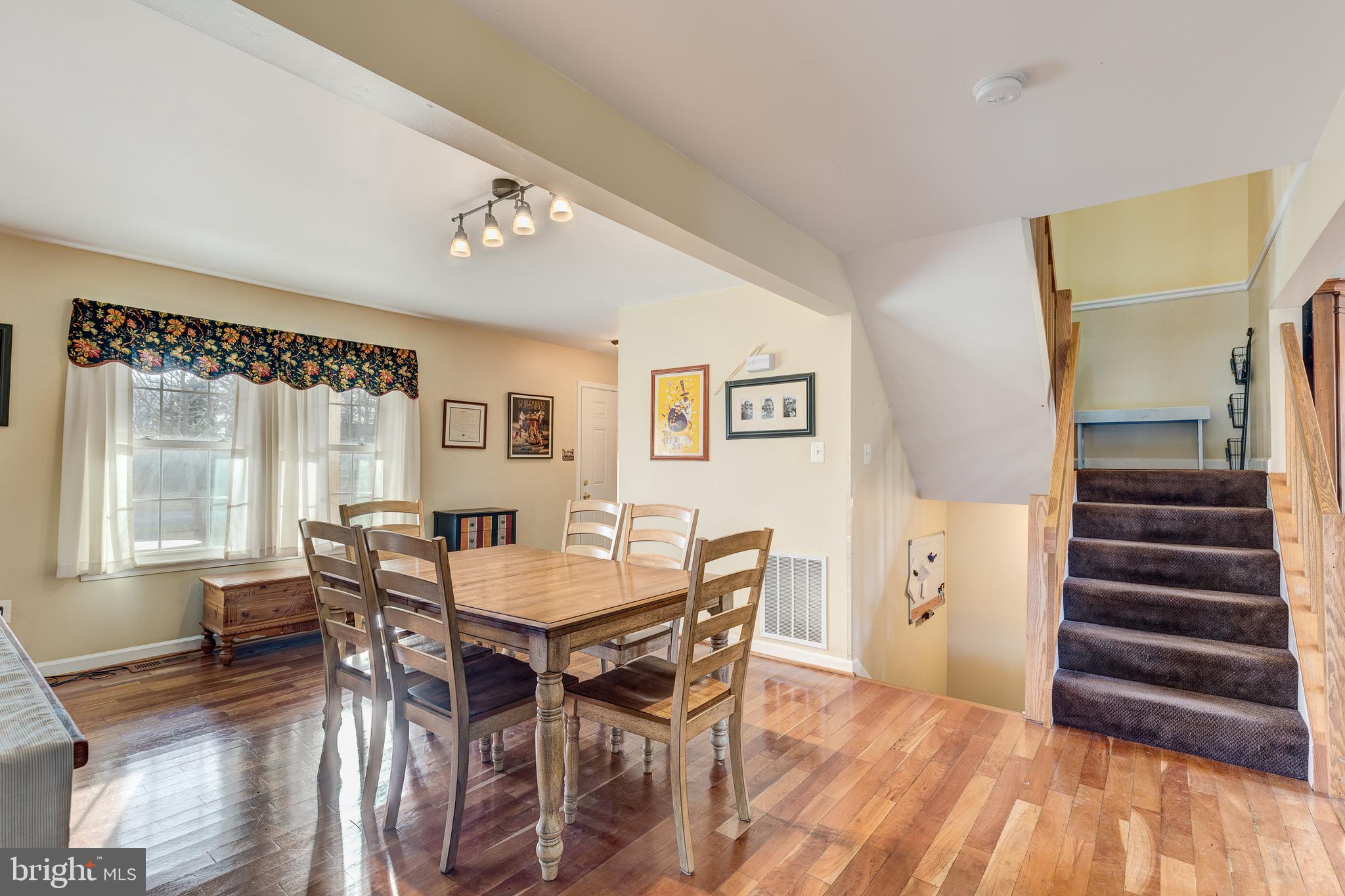 1798 Ridge Road Westminster, MD 21157 - Photo 48 of 65 RIGHT SIDE DINING ROOM