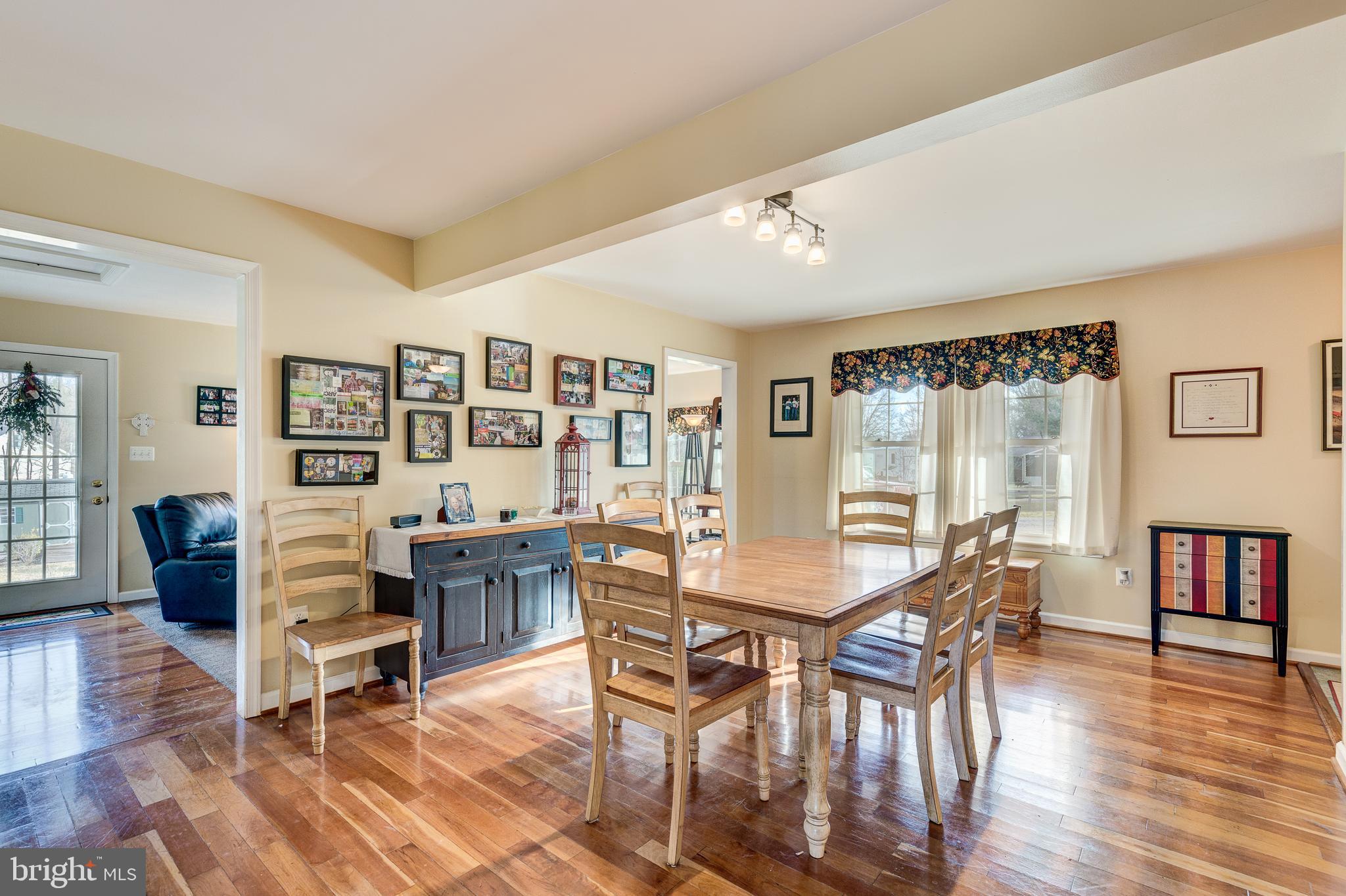 1798 Ridge Road Westminster, MD 21157 - Photo 49 of 65 RIGHT SIDE DINING ROOM