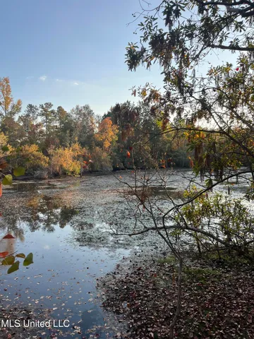 $199,000 | 2800 Lakeview Road, Hattiesburg, MS 39401