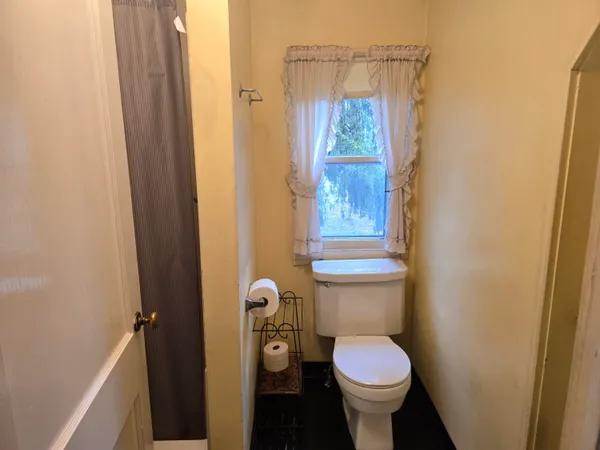 $235,000 | 2158 East Broadway Avenue, Muskegon, MI 49444