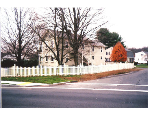 162 Russell Road Westfield, MA 01085 - Photo 1 of 5 Gallery Image 1
