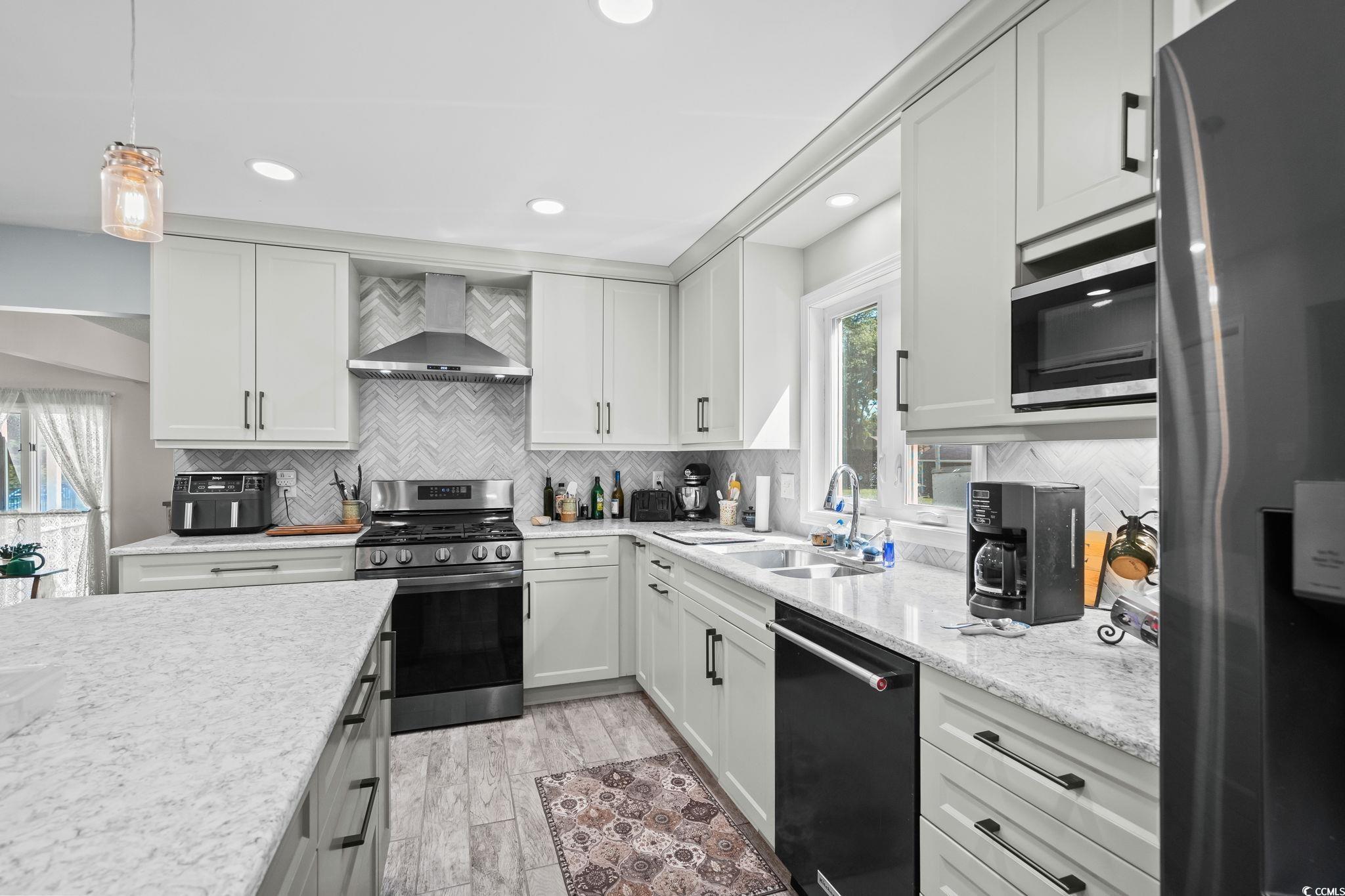 528 George Washington Trail Georgetown, SC 29440 - Photo 15 of 40