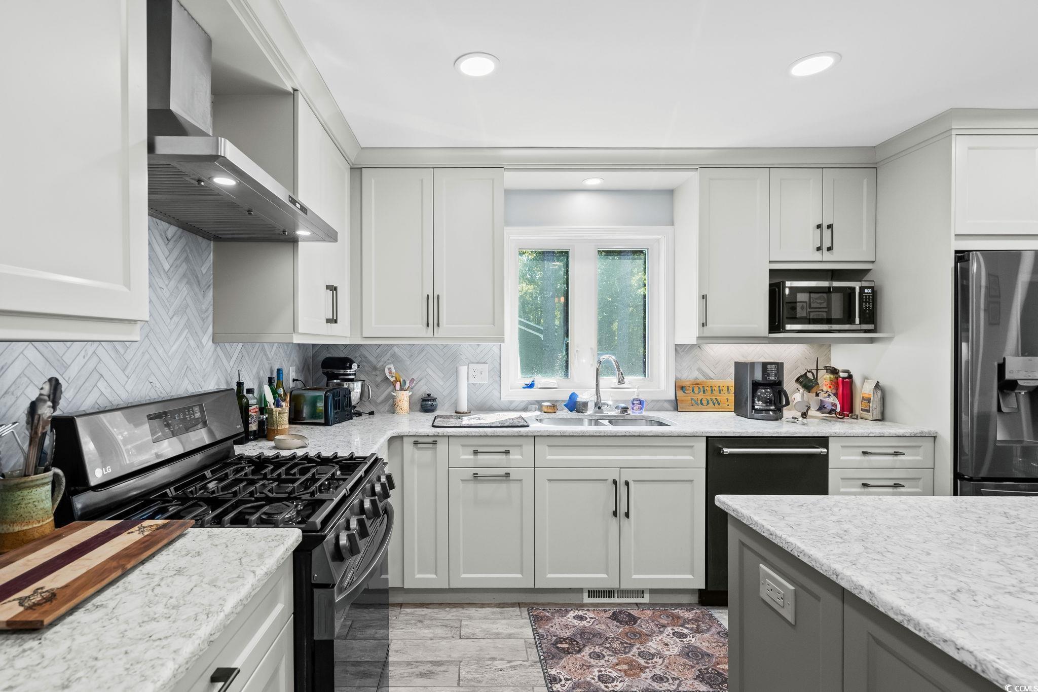 528 George Washington Trail Georgetown, SC 29440 - Photo 10 of 40