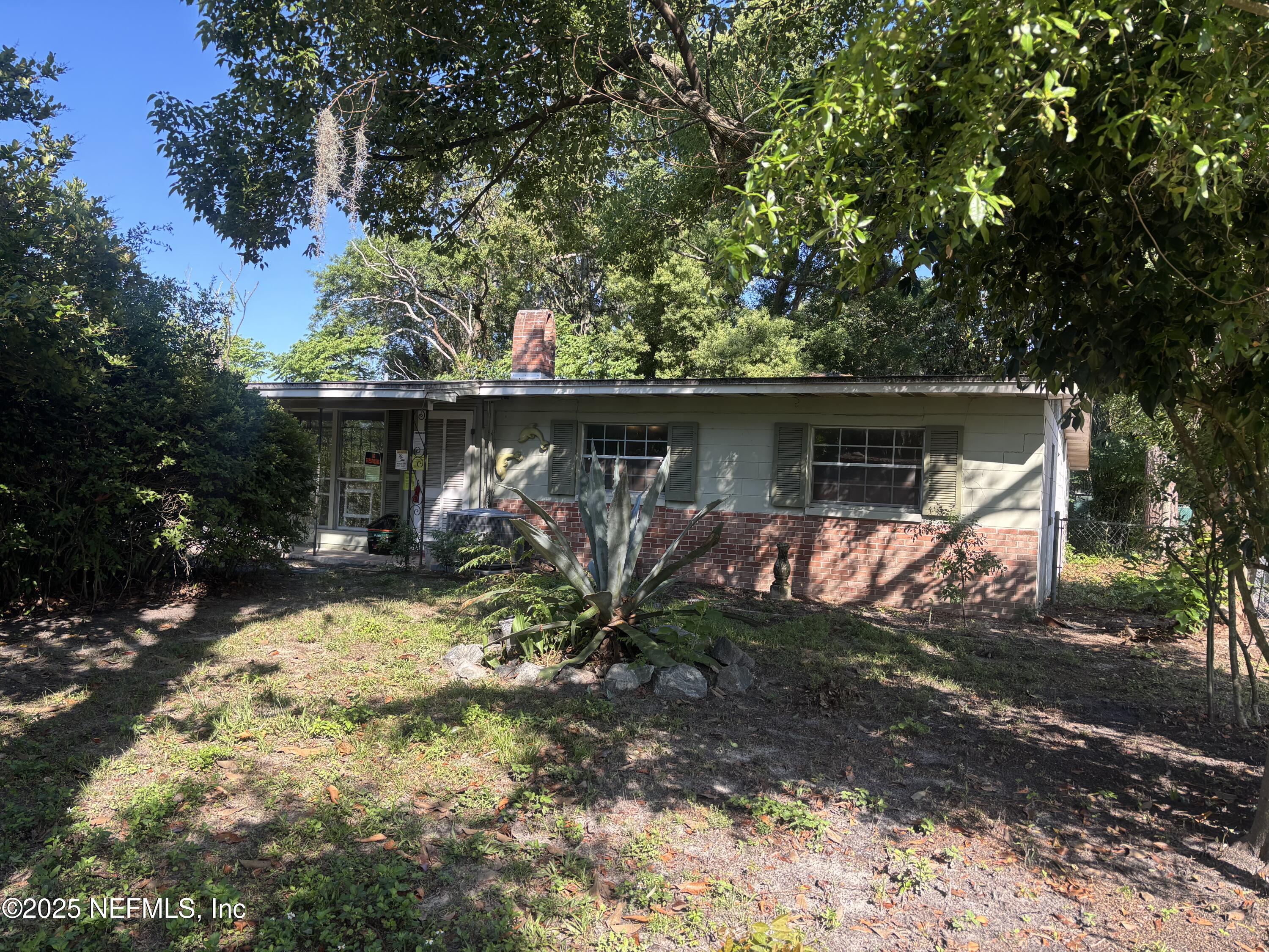 313 Suzanne Drive Jacksonville, FL 32218 - Photo 2 of 2 IMG_2678