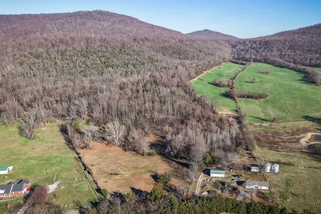 $1,500,000 | 505 Thaxton Road, McMinnville, TN 37110
