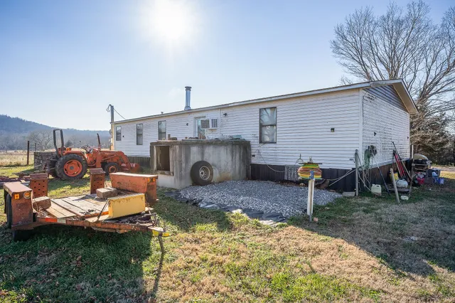 $1,500,000 | 505 Thaxton Road, McMinnville, TN 37110