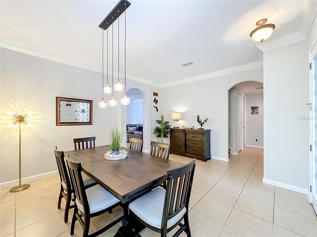 6558 Helmsley Circle Windermere, FL 34786 - Photo 9 of 55